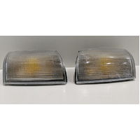 SUITS HOLDEN COMMODORE VH/VK 1981-84 FRONT INDICATOR CORNER LAMP WHITE LEFT AND RIGHT HAND VS16295