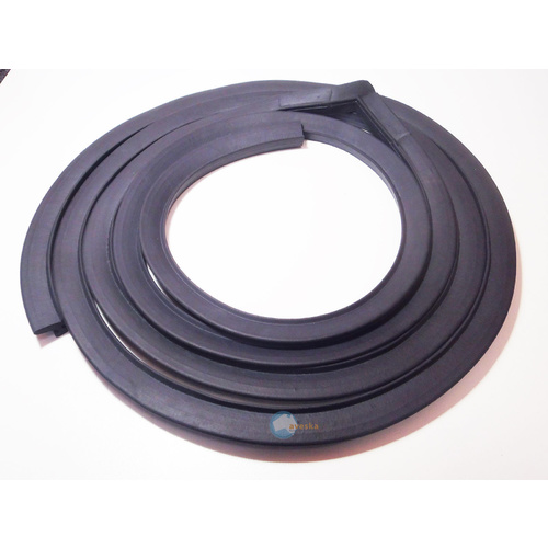 SUITS DATSUN 1600 SEDAN FRONT LEFT DOOR RUBBER