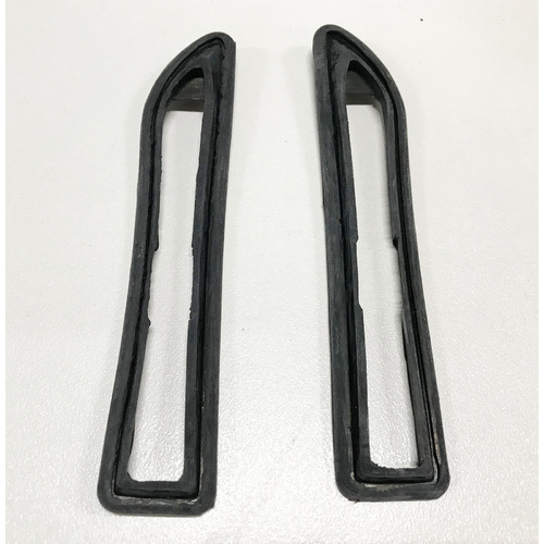 Side Marker Lamp Seal suits Datsun 1600 510 Sedan - Left and Right Hand Side