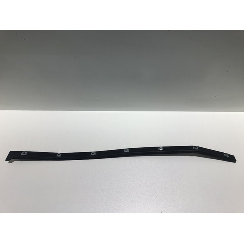 Suits  HK Sedan HK-HT-HG Wagon Rear Left Outer Rear Right Inner Door Belt