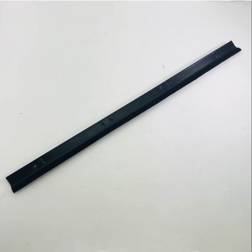 Right Hand Front Outer Door Belt ( Weather Strip ) suits Ford XM XP - Rubber Type