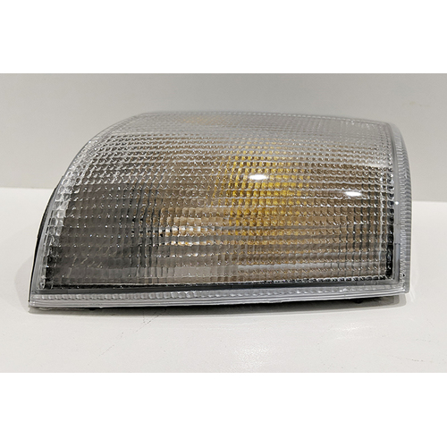 White Front Indicator Corner Lamp for Holden Commodore VH VK 1981 - 1984  VK VS 16296 - Right Hand