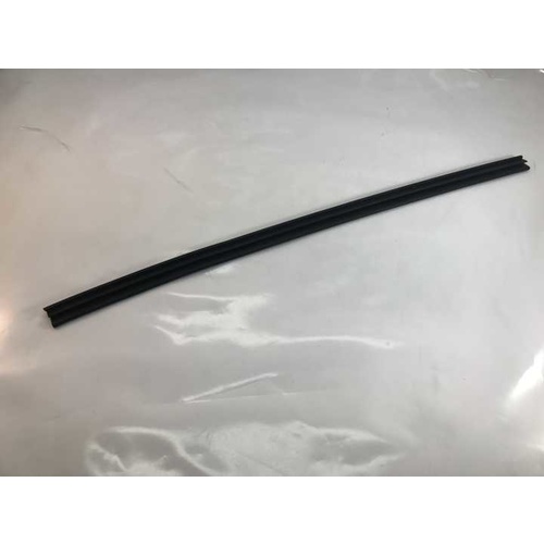 SUITS FX-FJ-FE-FC-FB-EK QUARTER VENT UPRIGHT SEAL